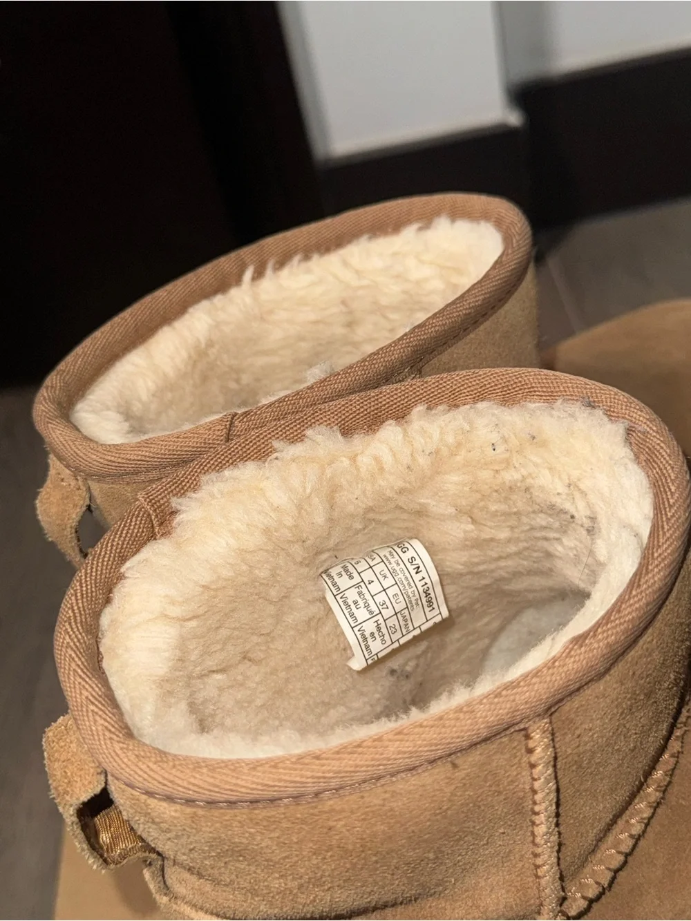 UGG Women's Classic Mini Platform Boot, Chestnut